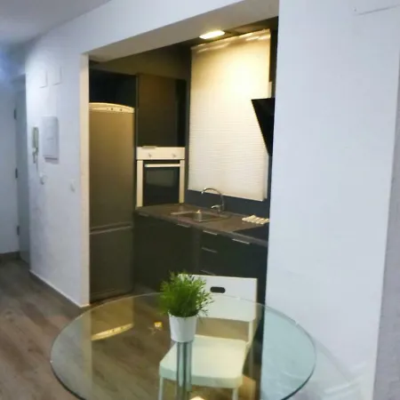 Bonito Apartamento, Confortable Y Bien Comunicado * Valencia